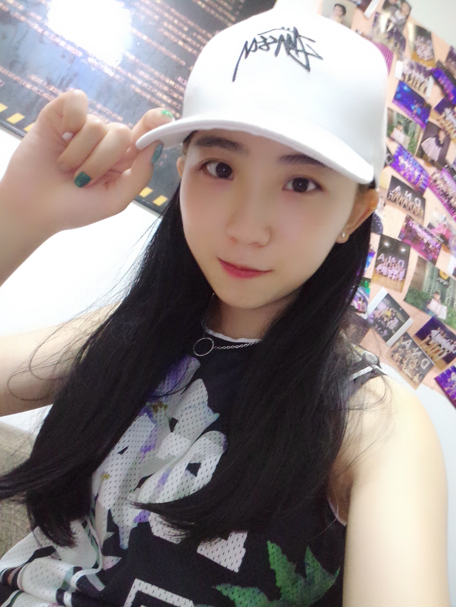 06-17 12:11 置顶 | 删除 | 转发 | 评论 灰啊啊啊啊 分享照片-关注