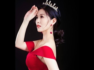 伊娜磁性女中音