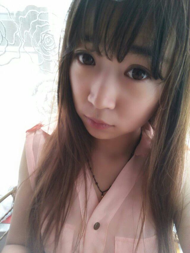 小猫咪心儿71个人动态 - 小猫咪心儿71直播间 - 美女视频聊天交友