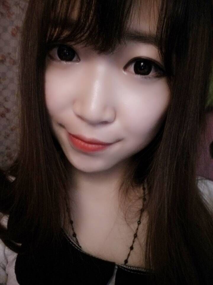 小猫咪心儿71个人动态 - 小猫咪心儿71直播间 - 美女视频聊天交友