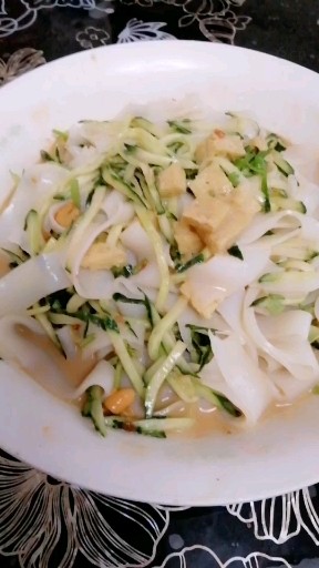 冰镇双份大凉皮霸气，干就完了！