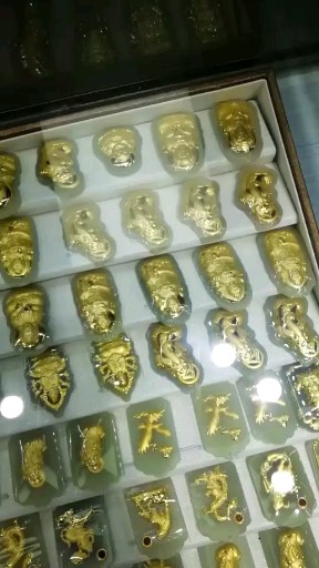 关注我，一件也是批发价