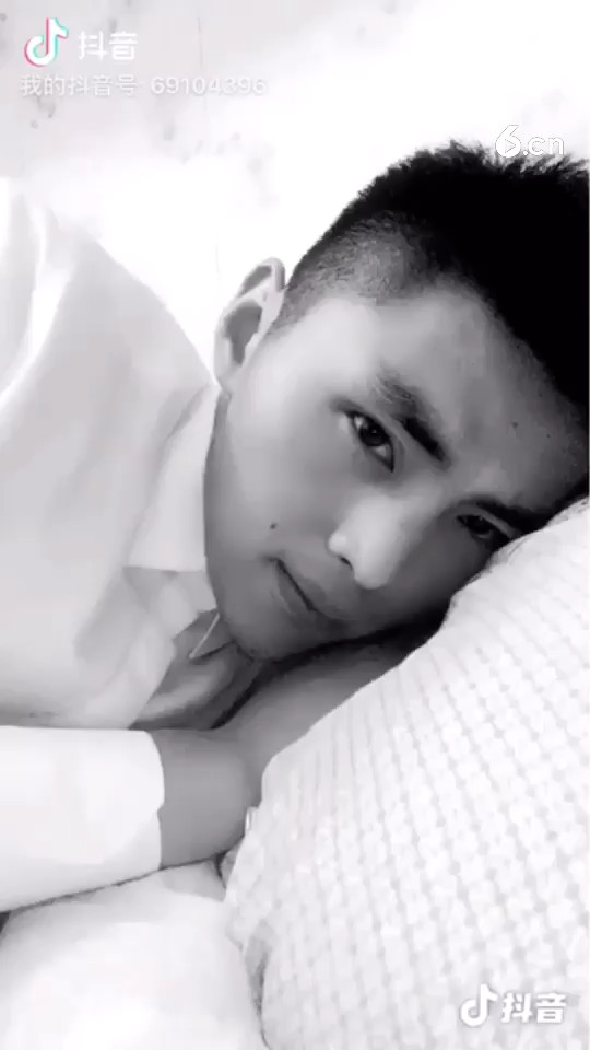 只为遇见你……
