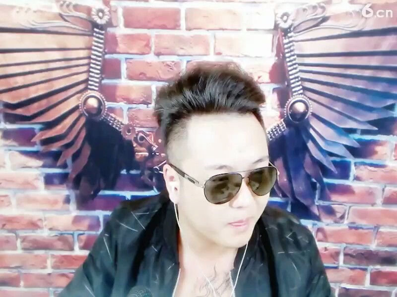 小阿男重出直播咯，六间房直播，