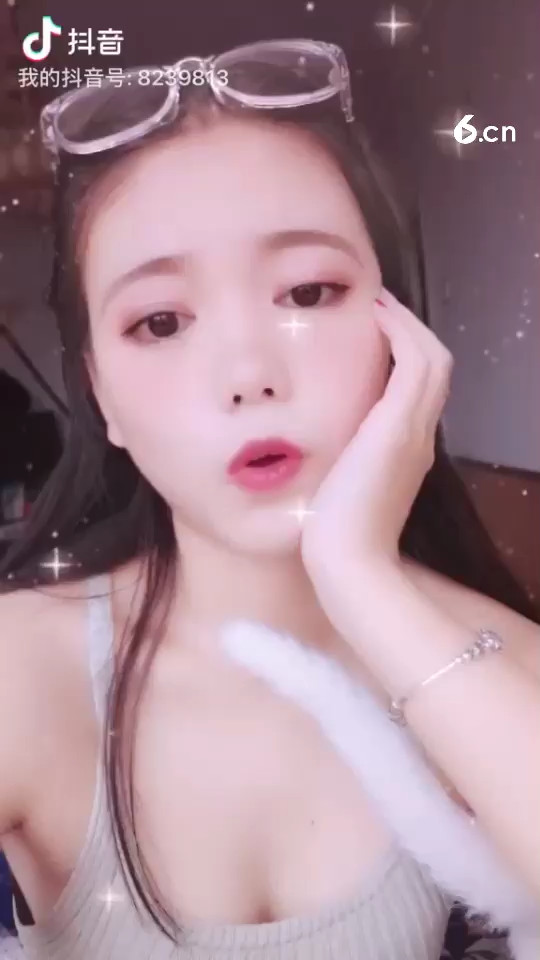 今天休息 太累了 哥哥们 么么