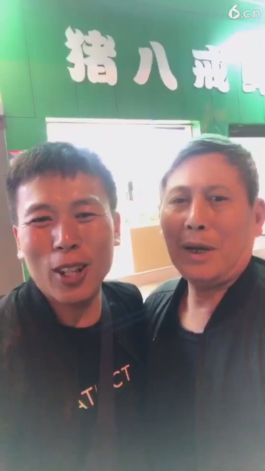 小江铁粉陪几天游玩