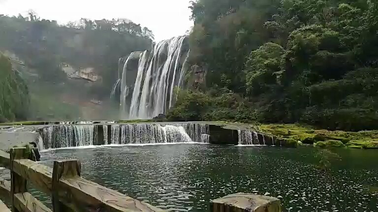 贵州省黄果树瀑布旅游景点美不胜