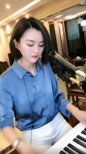 @蓝万
