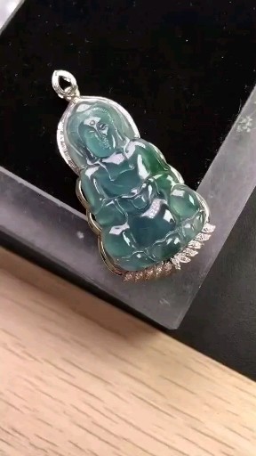 镶嵌蓝水观音