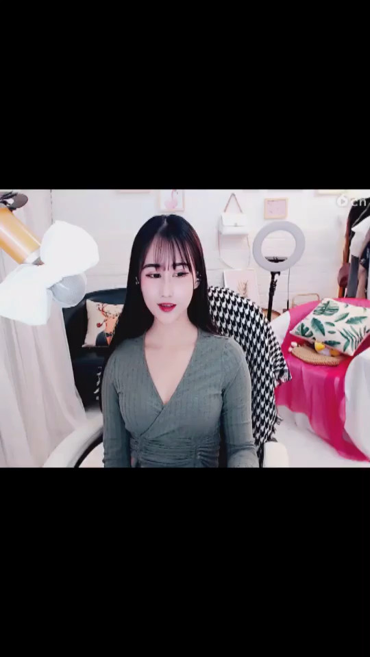 小姐姐好漂亮～