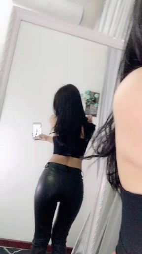 求转发，和关注？ 这小皮裤你还