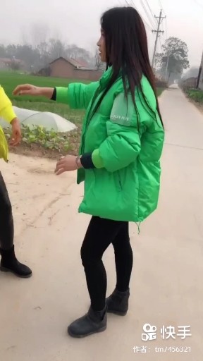 小姑子抱大嫂