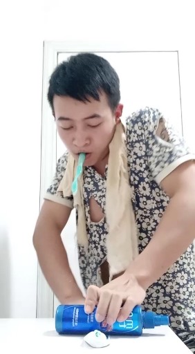 这个月首先要把牙膏问题解决了