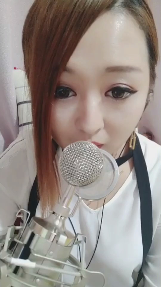 笑
