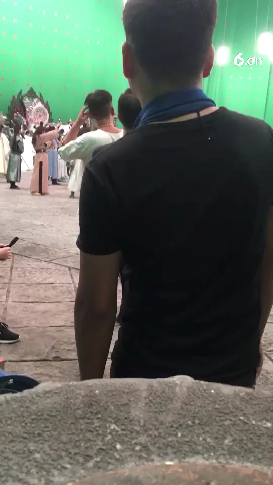 自己被自己打倒😄