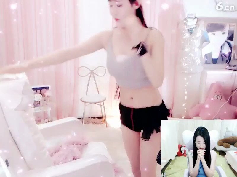 哦