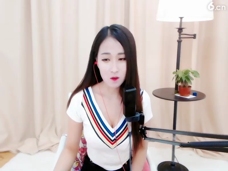 美女主播