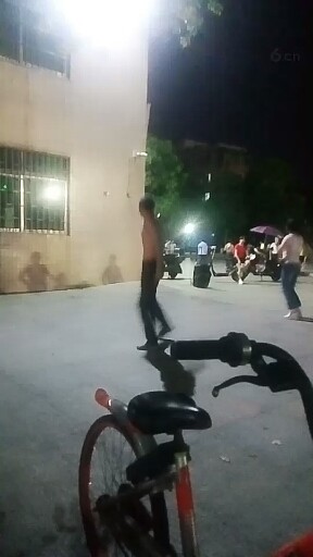 广场舞