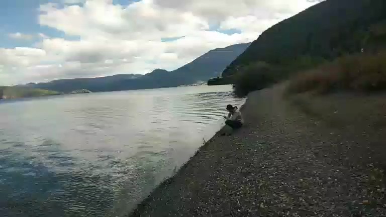 到情人摊了