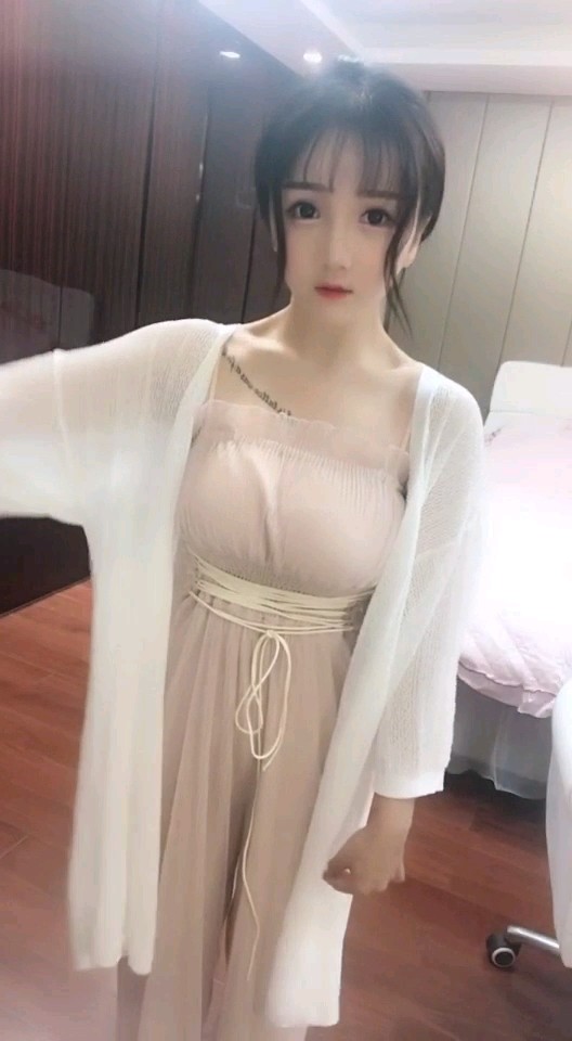 小M