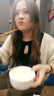 小姐姐也会有尴尬的时候