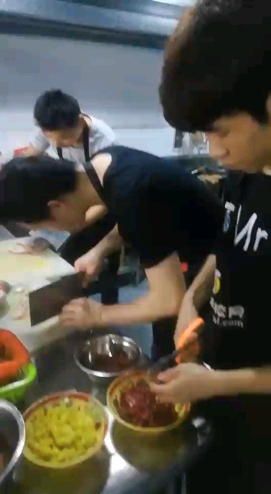 每天都是满满的学员在练习