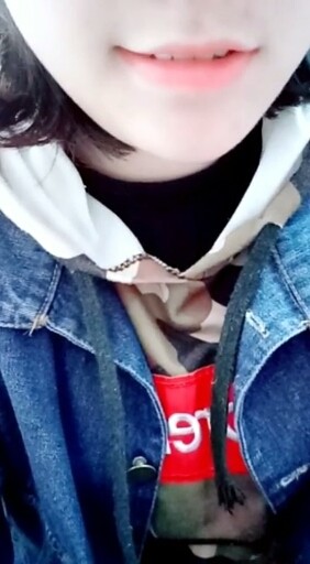 萌萌小虎牙☞喜欢就关注我吧