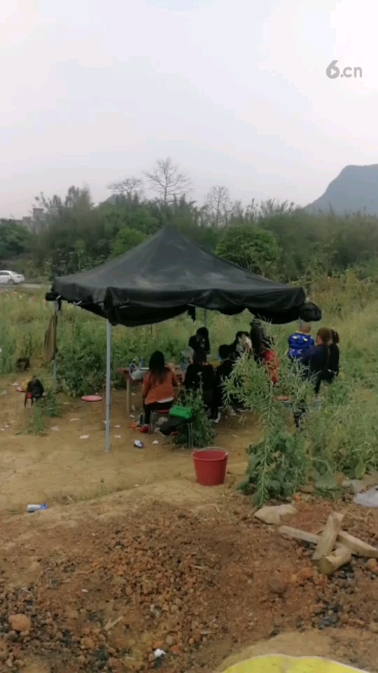 天下没有不散的宴席！