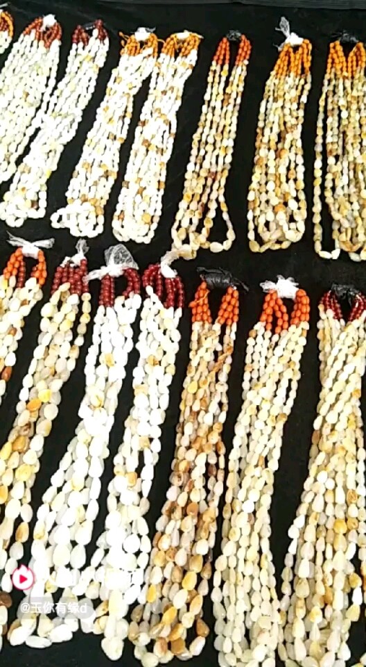 和田玉原石项链