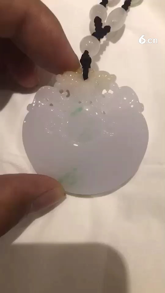 春带彩双龙戏珠
