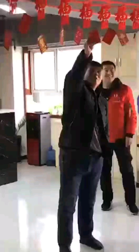 来嘉诺抽红包，迎好彩头[奸笑]