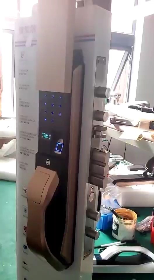 全自动智能锁