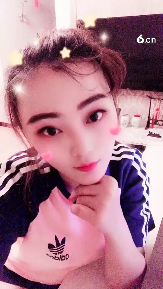 我会捧着鲜花把你拥入怀中