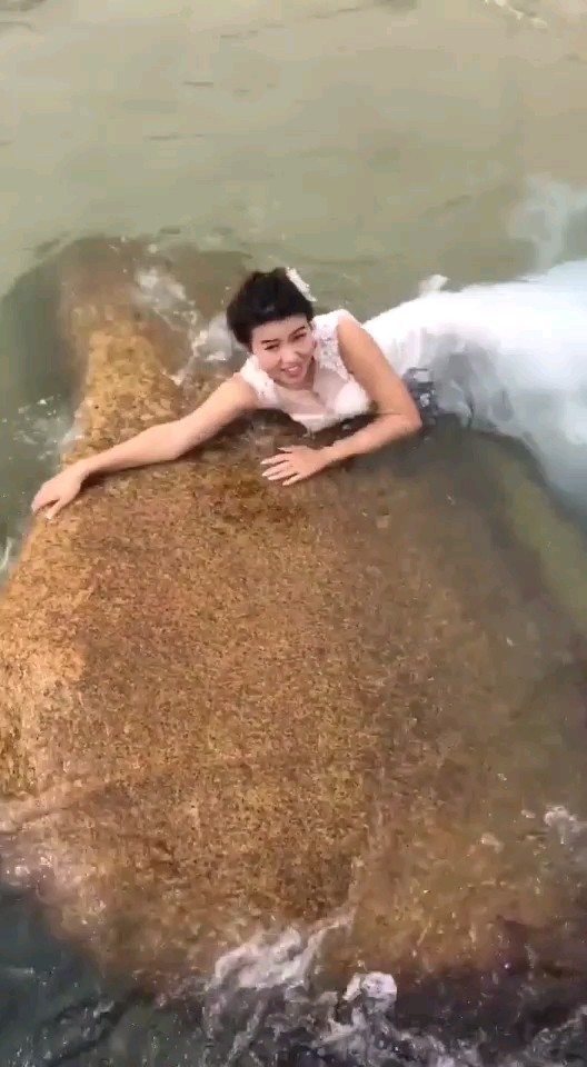 被水冲跑了！