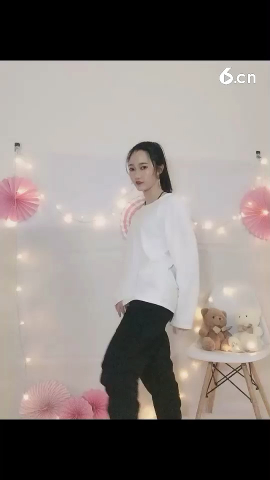 舞蹈主播 新人求支持