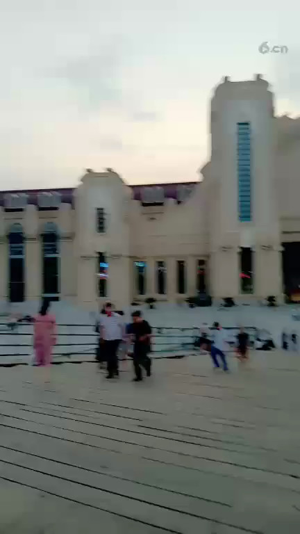 哈尔滨站