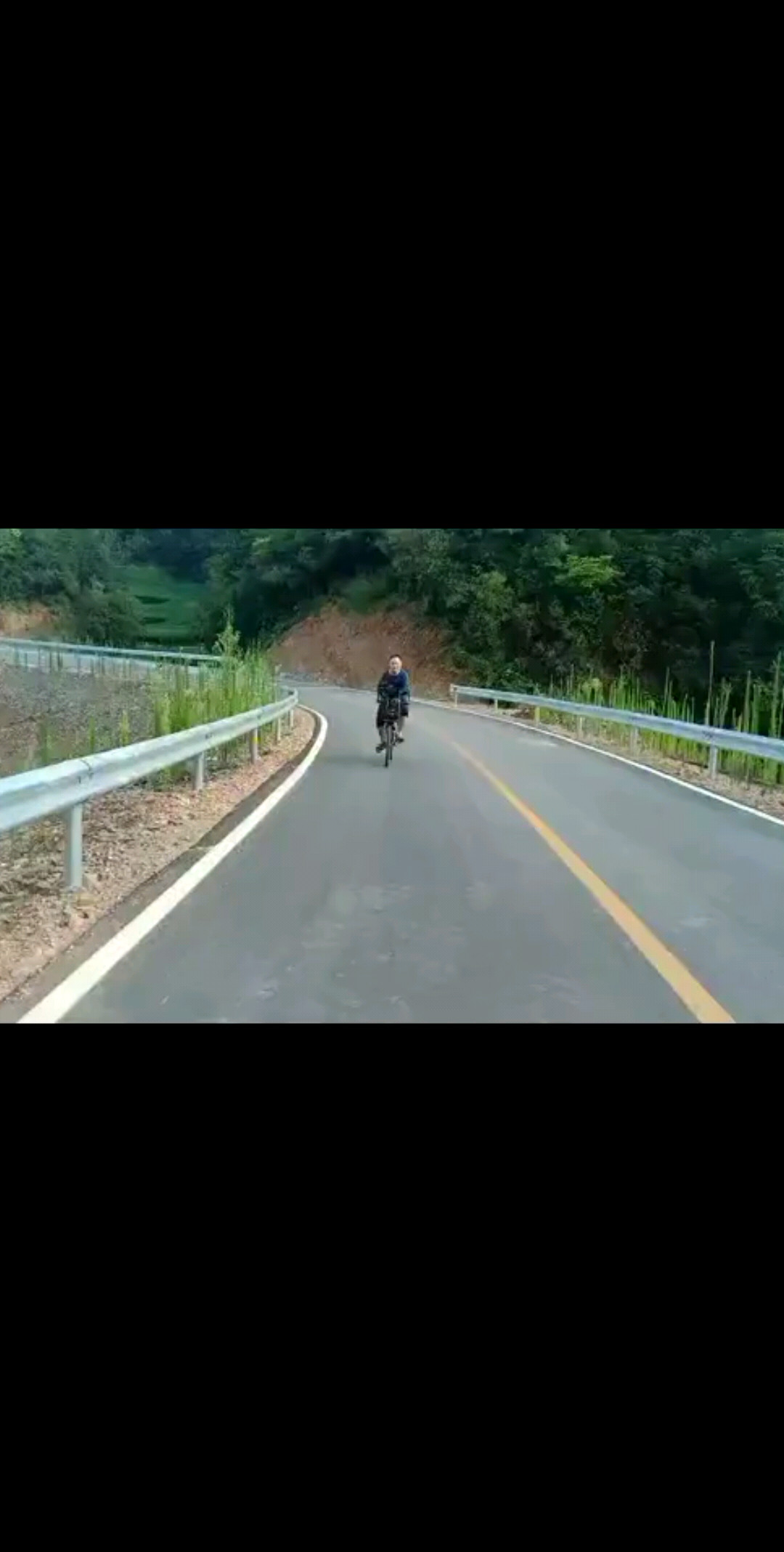 陈琪锻炼中