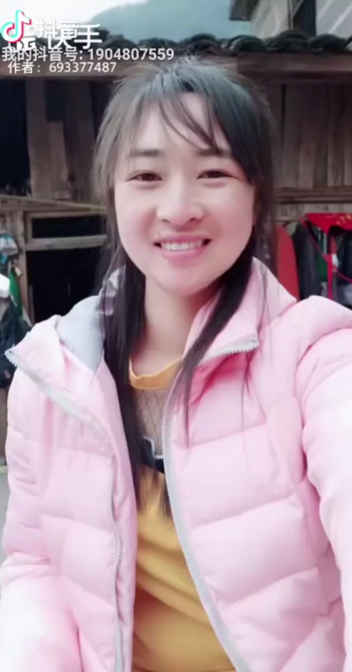哥哥妹妹站起来