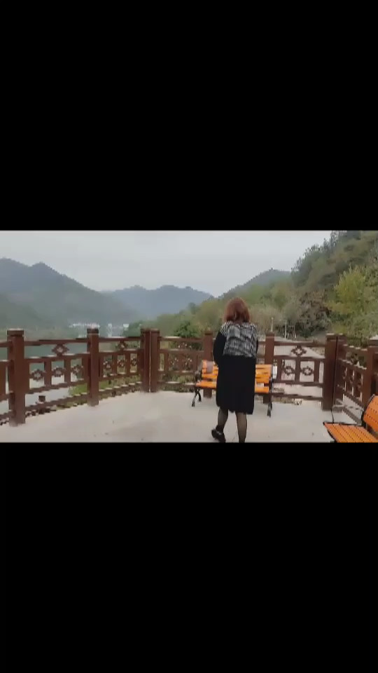 小江出发……小田田舍不得