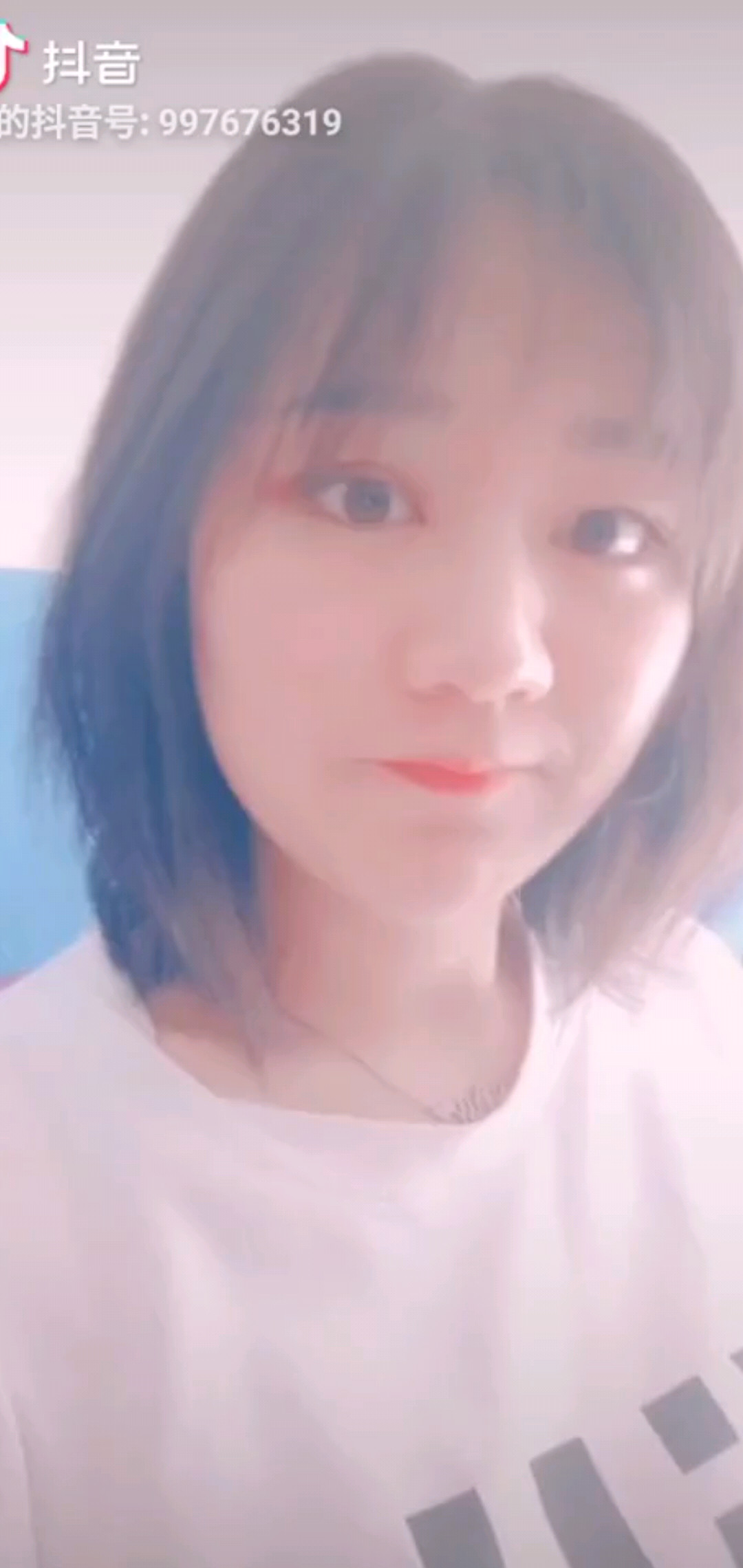 😁假笑女孩