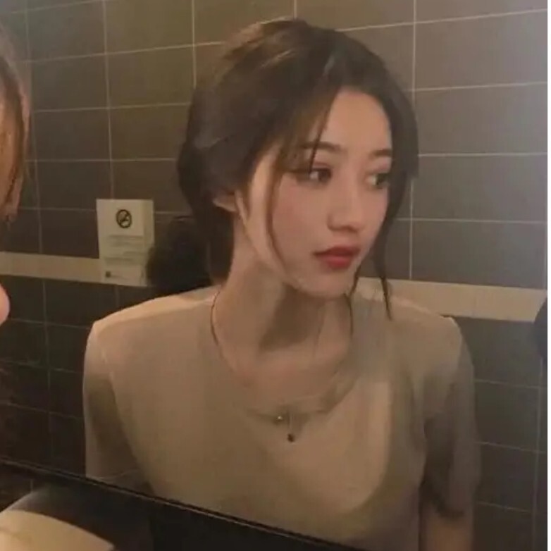 777🌟🌟海报