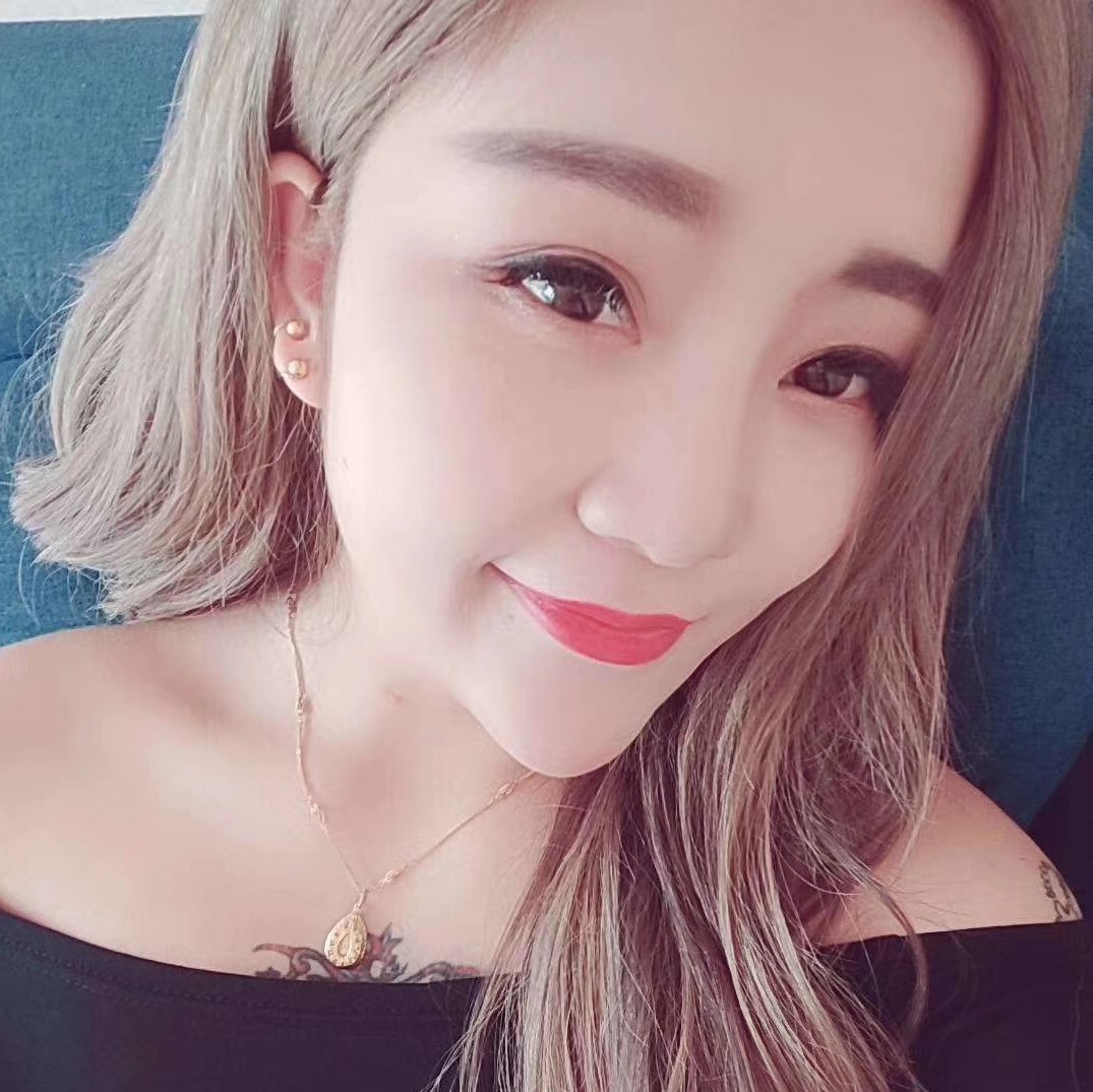 女皇。大姐海报