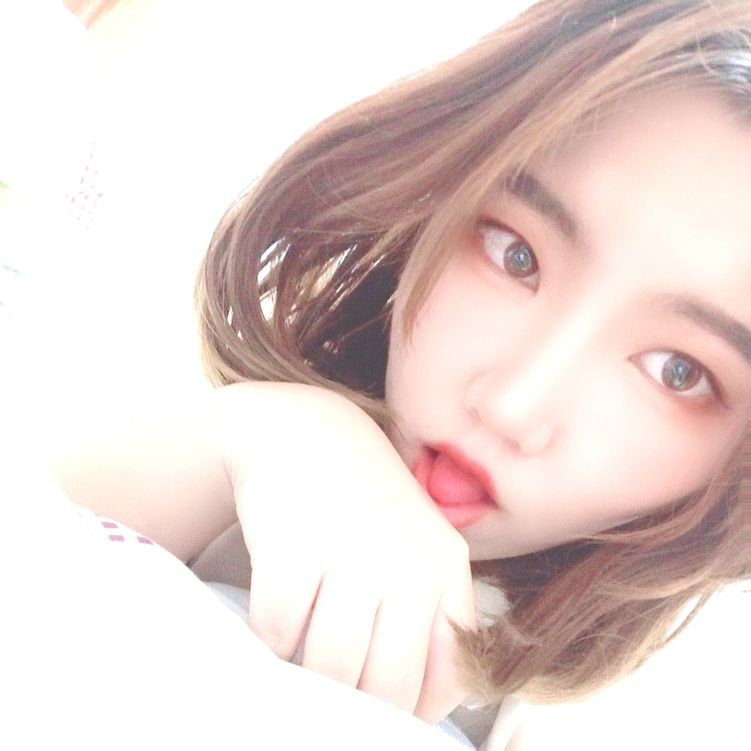 许久🍒海报