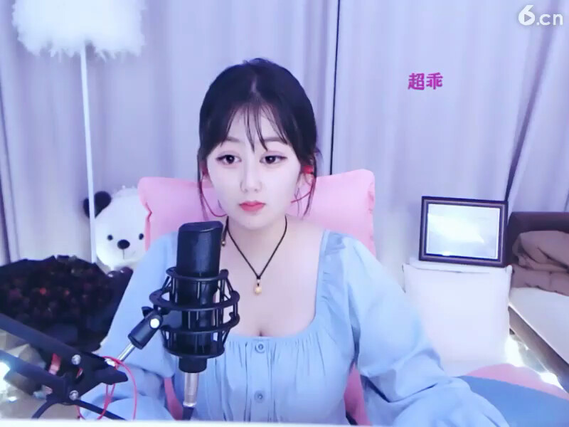 小美女