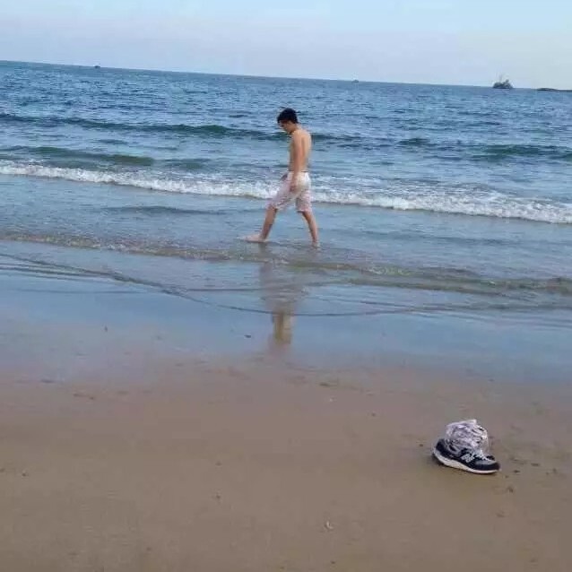 奶小乖海报