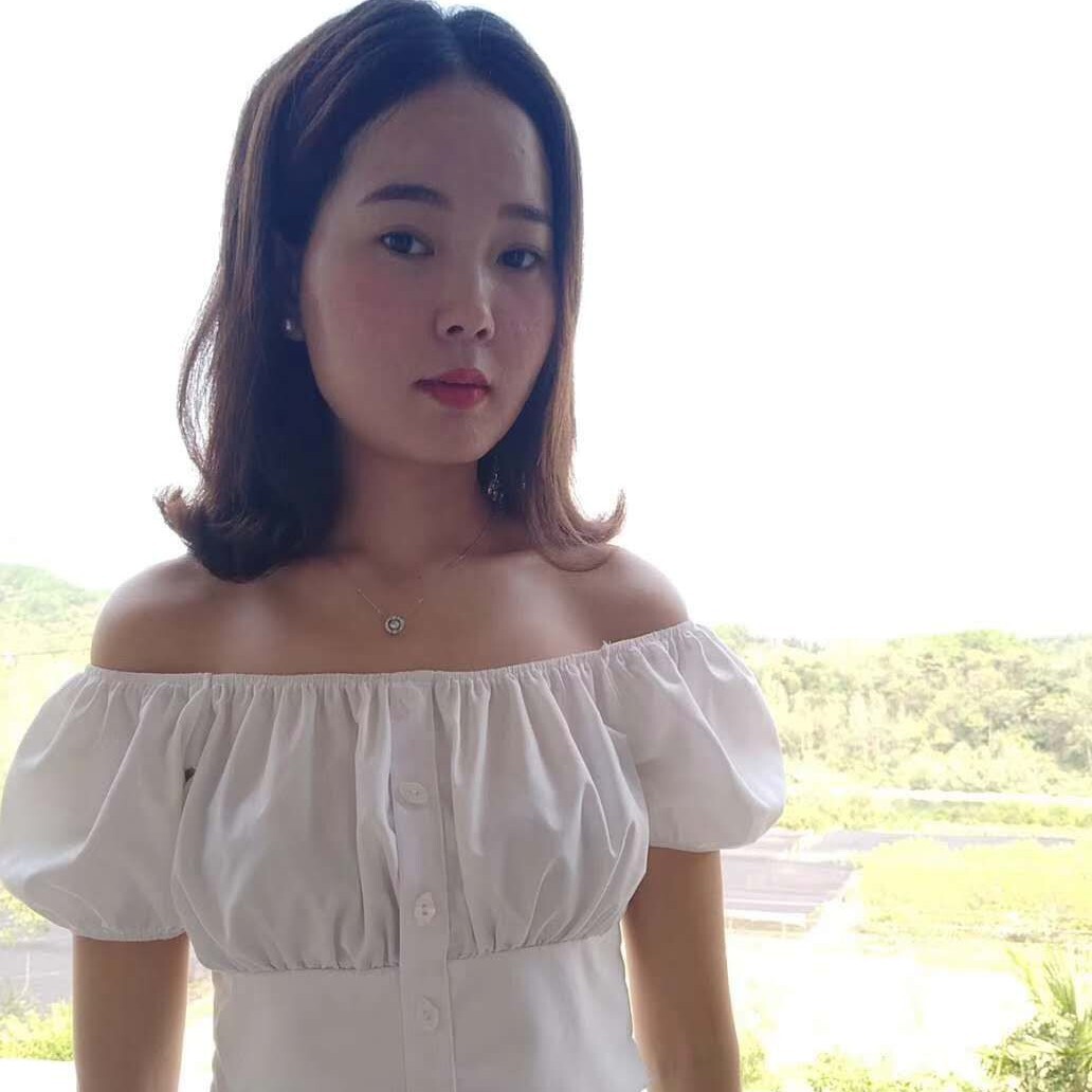 娜娜天使的翅膀海报