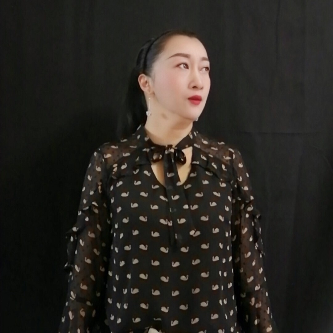 爱唱歌的玲妹海报