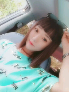 各位小哥哥小姐姐，白