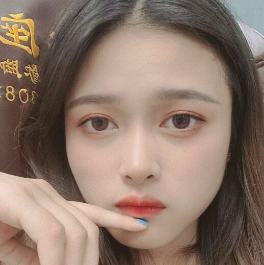 💍谁家大叔海报