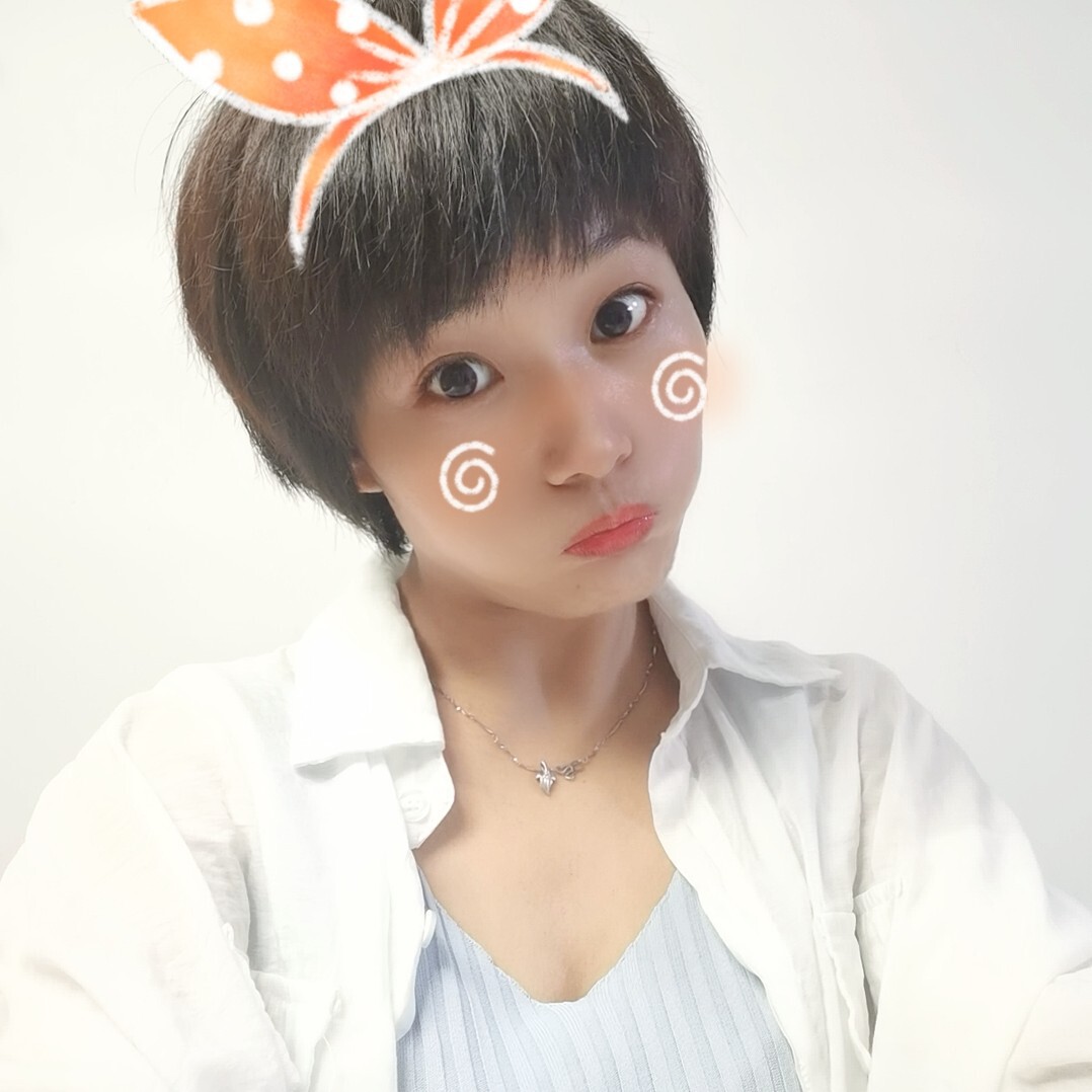 沫沫🍀🍀🍀海报